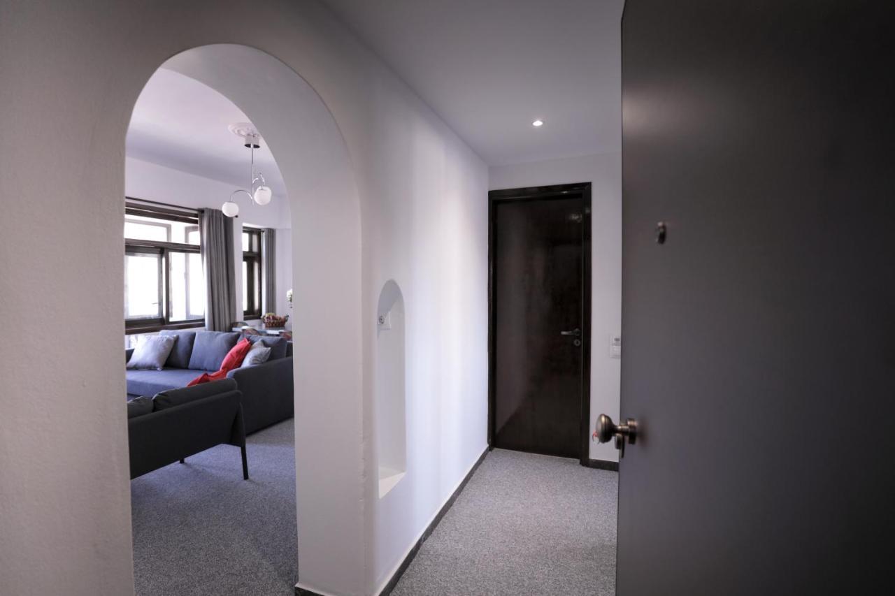 Modern 2 Bedroom Apartment Next To Metro - Marousi Афіни Екстер'єр фото